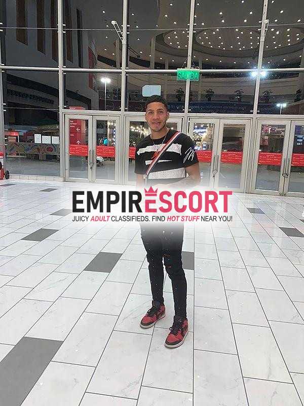 venezolano ninfomano sediento de sexo