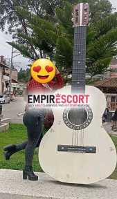 sayuri hermosa jovensita dispuesta complaserte