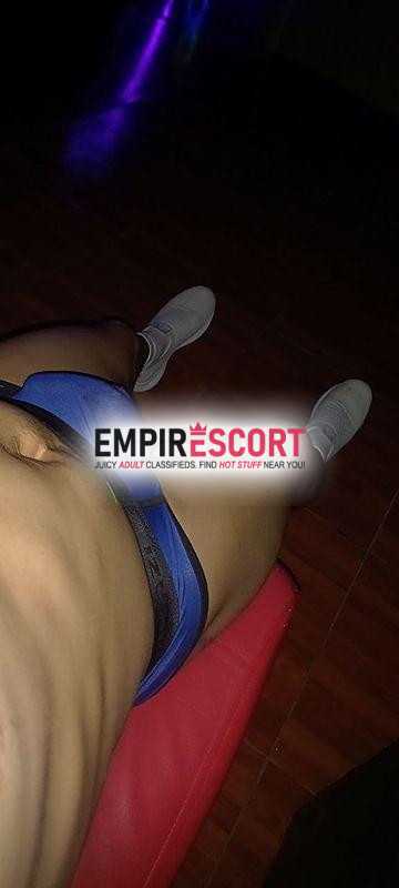 single bisexual mentalidad abierta para encuentros chicas solas o parejas .todo por placer