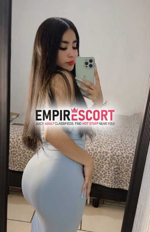 bella señorita rica de cuerpo anal incluido