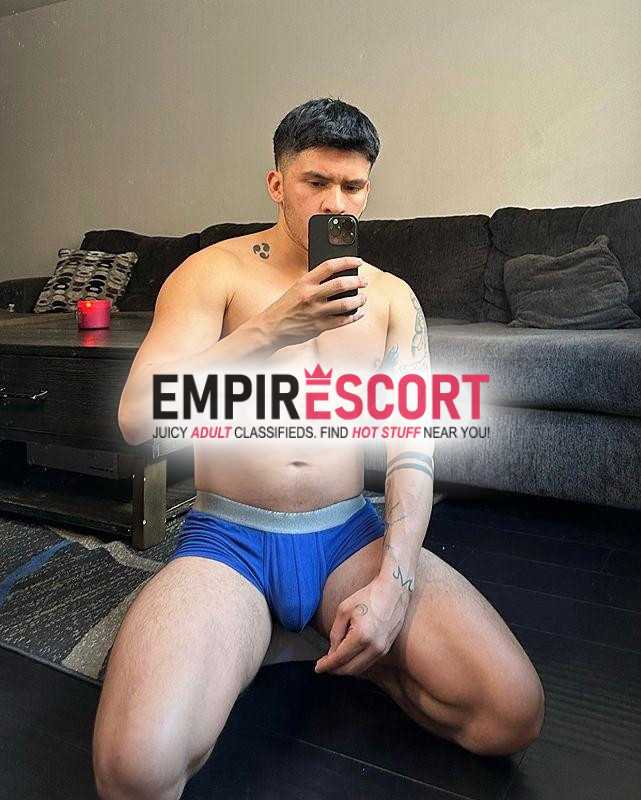 taladro humano trato de.pareja pollon sacame toda leche