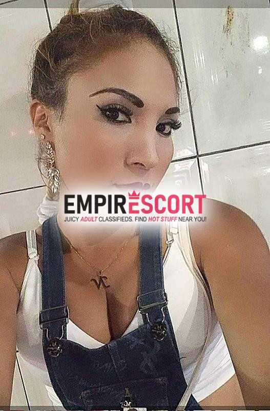 nikol bella jovencita travieza y juguetona en todas tus travesuras en cama riko cuerpito y golosa mi rica bokita