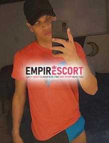 moreno arrecho recien llegado 
👀 21 cm nada de flacidez 😈👀