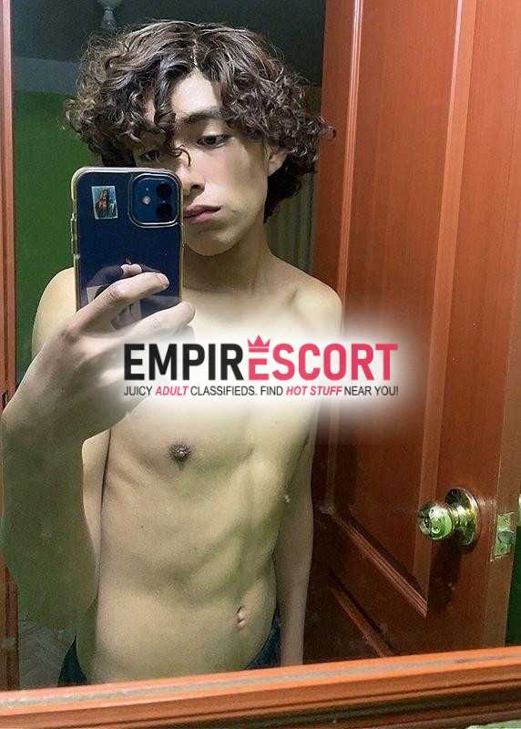 twink 🐥🍑inter pasivo delgadito de 18 años 🍼de visita 💦