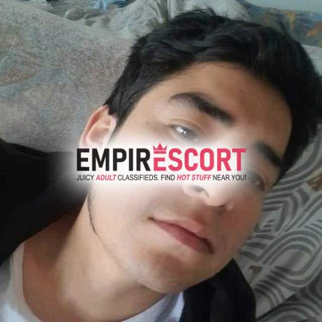 soy joven y que busco pasarlo bien y vivir bonita experiencia 🥵🔥😈