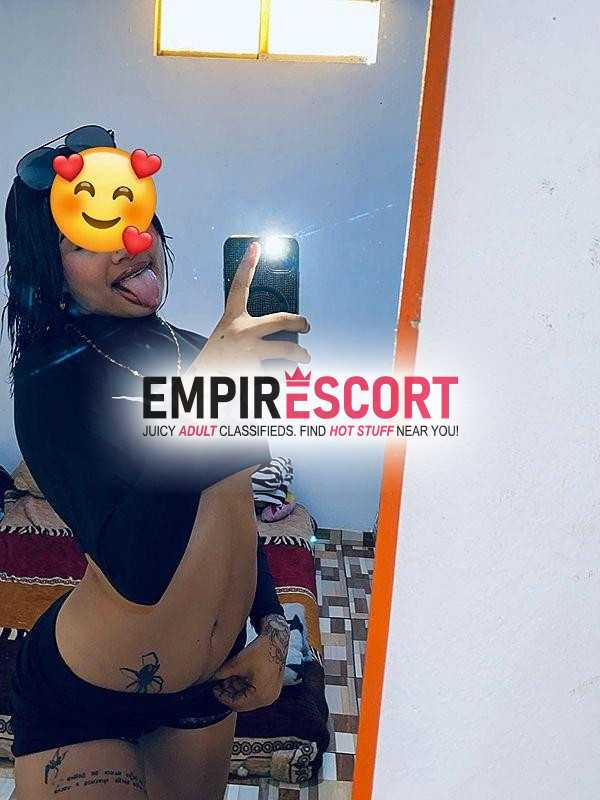 😏hola mis bebes me llamo taty 😍tengo 19 añitos😈 aprovecha y ven probar esta rica venezolana 🤤