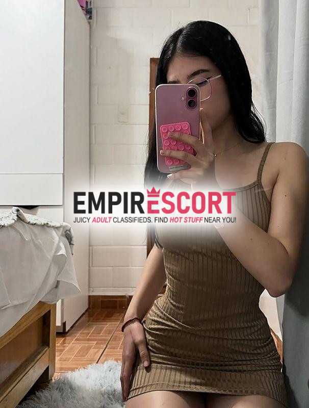 soy lucia chica muy atractiva flaca te complasco en todo que tú quieras muy linda👿😍