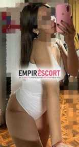 soy señorita 20 añitos cumplidos 
buena presencia piel blanca