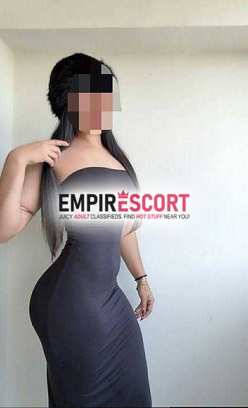 soy paula peruanita anfitriona recien en el ambiente y real