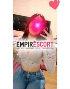 universitaria 🌸🌸rica bien apretadita 19 aÑos nueva en esto