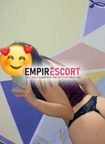 karlita 🫦 dulce señorita universitaria ❤️ por últimos días en esta ciudad.