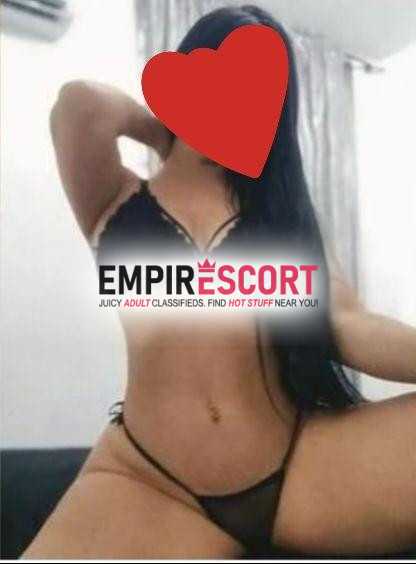 pollita apretadita👿con ganas de conocerte🔥algún macho que quiera que saque leche y pasarla bien 🍆🍒