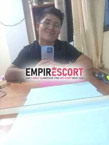 joven de 24 años busca pareja o trio disponible donde sea.