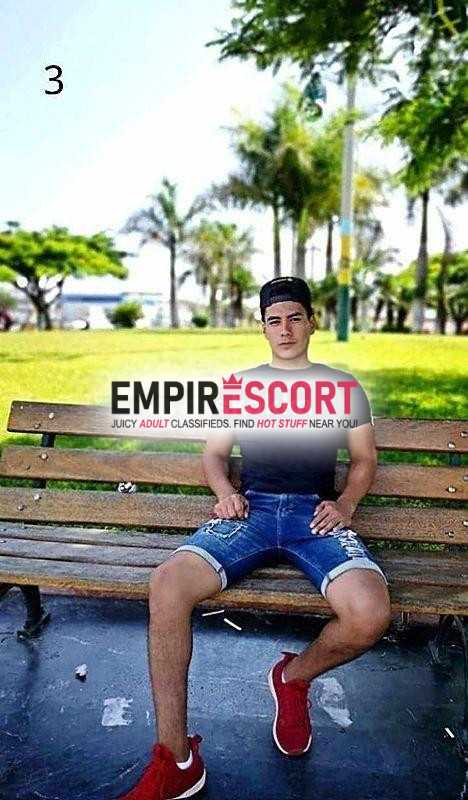 macho futbolista vergon morboso full poses lechero cachero