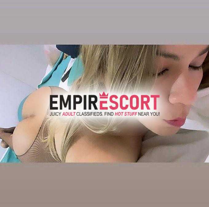 sexy luciana perrita muy femenina y delicada
con boquita muy
juguetona y colita
suave y estrecha que te sacarÁ toda leche.