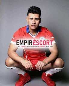 macho futbolista vergon morboso full poses lechero cachero