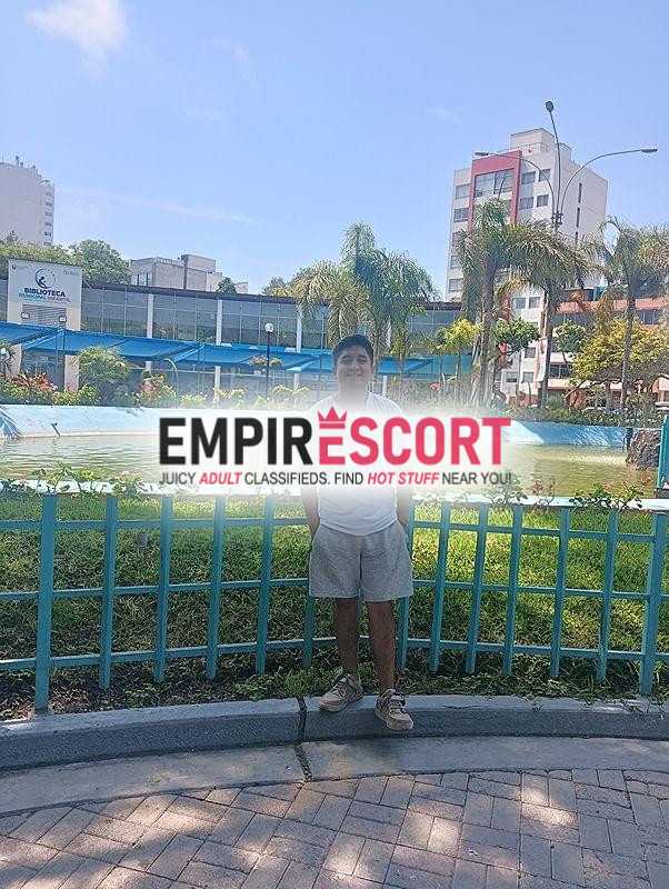 bisexual todo terreno
mujeresvaronesparejas
experiencia personalizada
acompaÑante confiable
contenido y colaboraciones