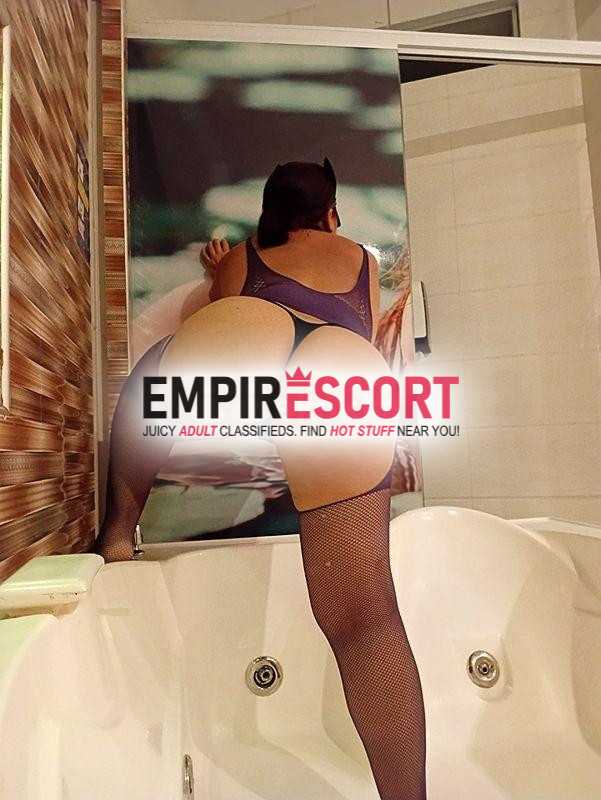 colombiana rica y sabrosa de tetas y culo grande en ica