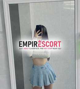 jimena 😊 bonita universitaria de 18 añitos de bonita figura y muy complaciente. tengo depa por conti 😈🫦