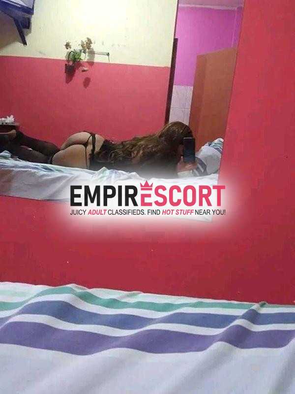 recién llegaste de trujillo 
doi servicio trato de pareja sin apuros buenas mamadas buenas poses y me gusta tomar lechesita sin dejar ni gota ven
