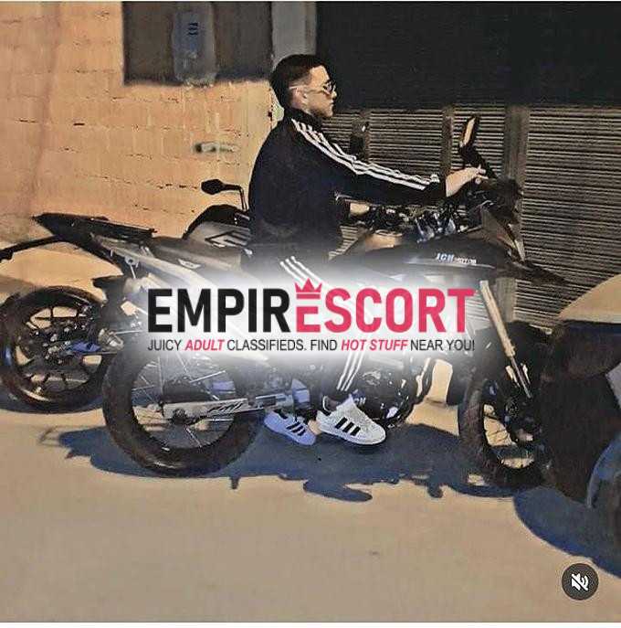 menino fogoso gostoso en cama 🔥🔥háblame y follamos incluye preÑada