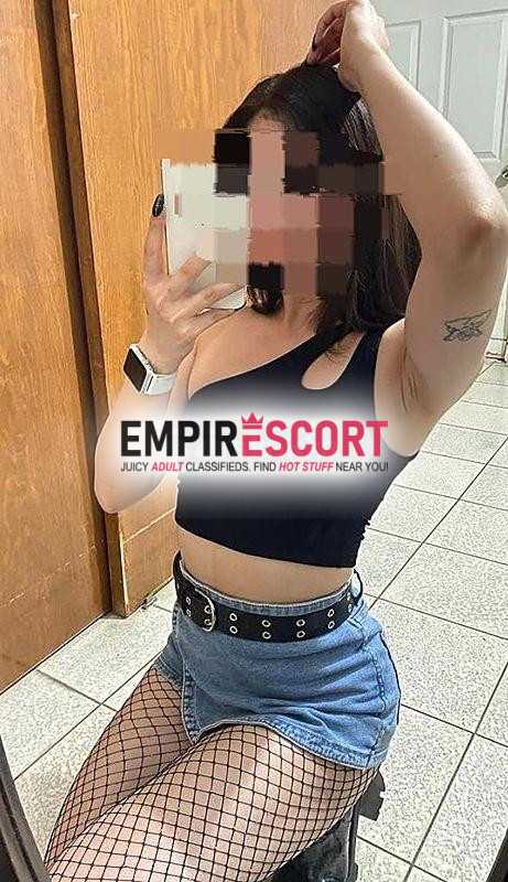 🥰 bien perra ❤️❤️ ricos atributos 😘😘😘 oral produndo y pelado ven asme tuya