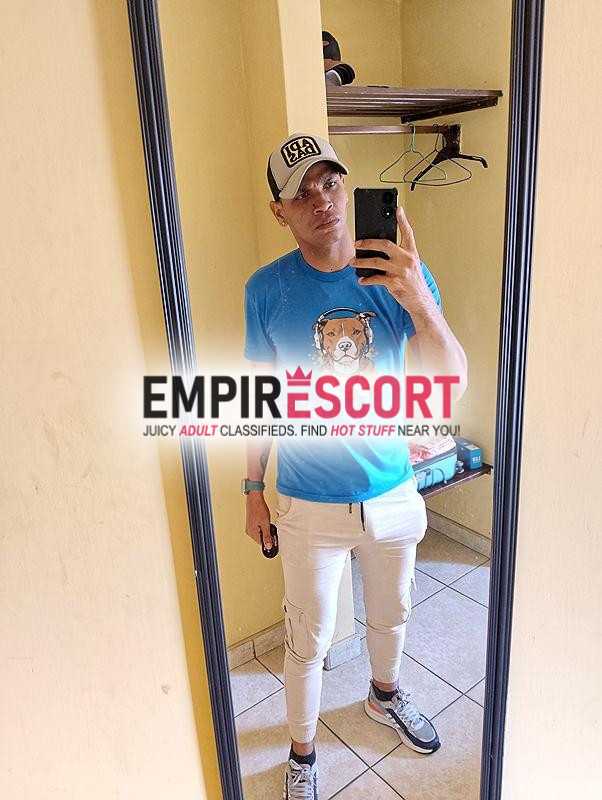 👀 😈 moreno arrecho recien llegado 👀 21 cm nada de flacidez 😈