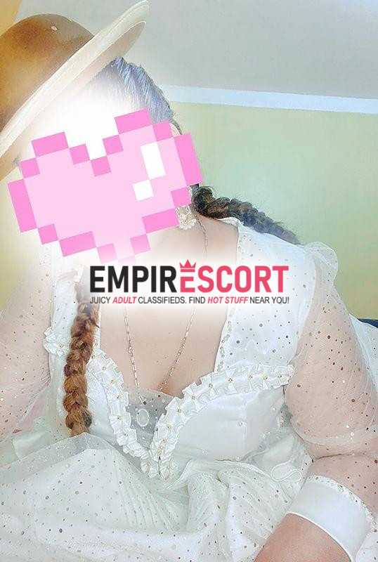 tu cholita mamona 😋darlin lista para que me levantes mi pollera 👌💋