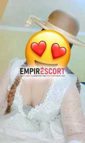 tu cholita mamona 😋darlin lista para que me levantes mi pollera 👌💋