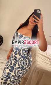 guapa señorita independiente trato de novios