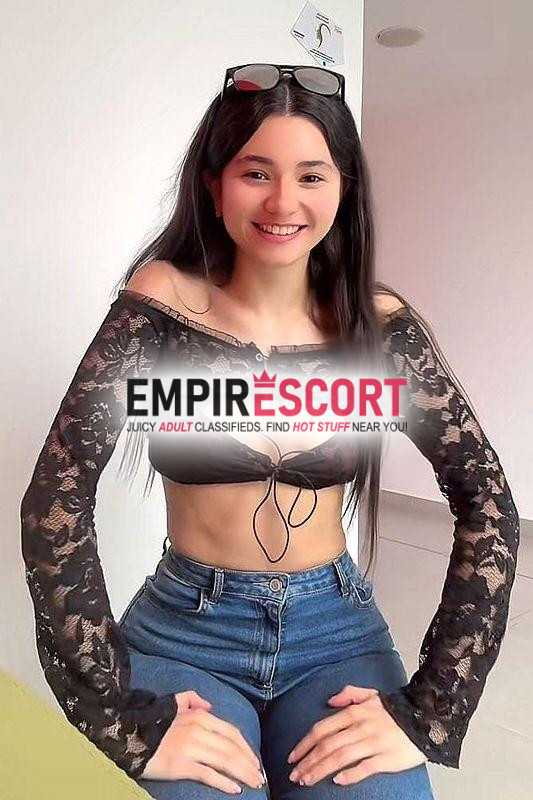 kiara jovencita voy hostales de mall sur cine star y hago videollamada hot corpo en vivo acepto efectivo escribeme