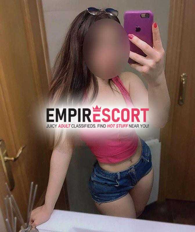 karolinna mujer linda rica y apretadita como te gusta amor.