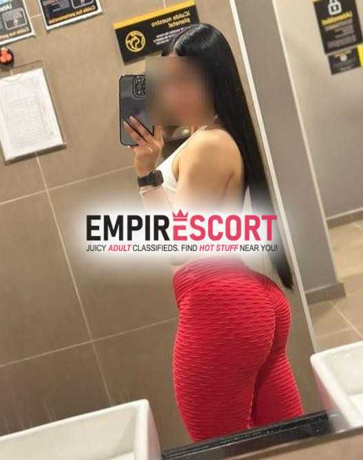 shantall disponible para complacerte excelente servicio