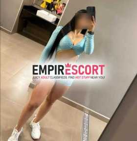 shantall disponible para complacerte excelente servicio