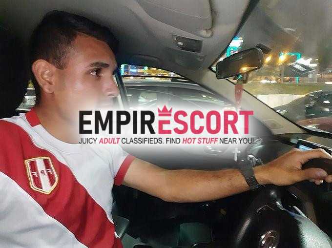 bisexual peruano varonil de visita en chiclayo soy chimbotano me quedo en chiclayo hasta fin de mes no cuento lugar pero si ando siempre libre h