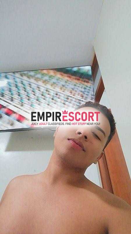 dylan🇪🇨vergon 19cm🍆con departamento discreto y privado🔥