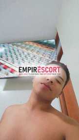 dylan🇪🇨vergon 19cm🍆con departamento discreto y privado🔥
