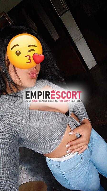 hola papi soy rocío cachera bien rica deseos de que me cojas tu gusto ven y disfruta no te quedes las ganas.