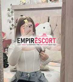 chica excelente universitaria independiente escort por vocación y de lujo voy hoteles por horas .