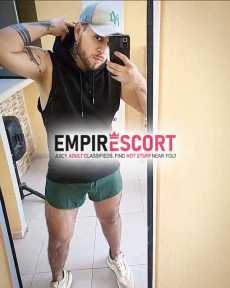 bruno😈 full morboso😈
todo terreno 🍆🍑 macho tatuado🦁