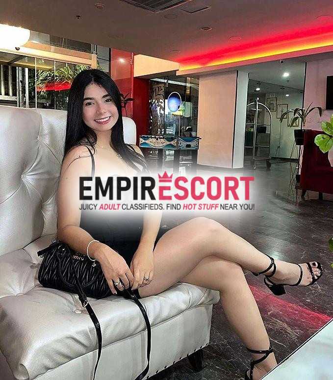 gianella hermosa universitaria de regreso solo por unas semanas🔥