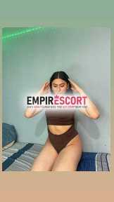 charapita caliente de paso 😈🥵😈🥵 recién llegadita🍑🔥