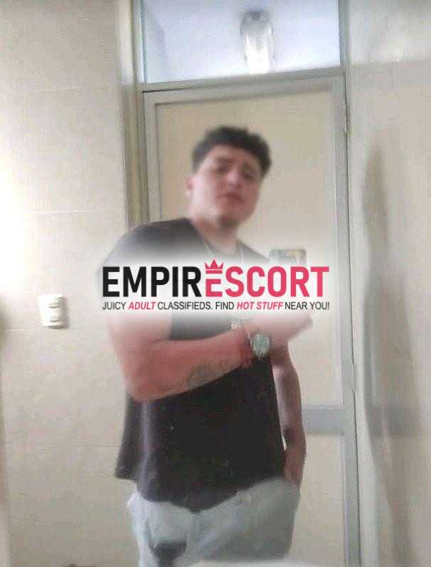 🍆💪🏻🍆musculoso joven macho masajista mido 1.83 y tengo 22 años