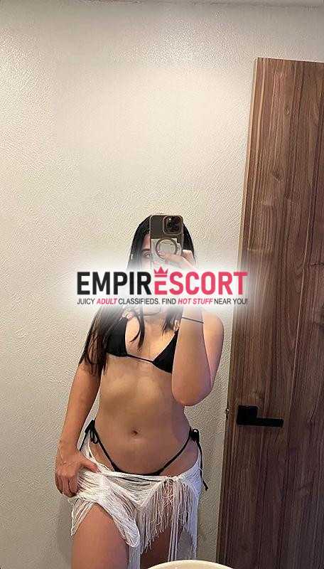 😋 luciana huapa blanquita hermoso rostro y buen culo redondito🍑 y curvas de infarto.