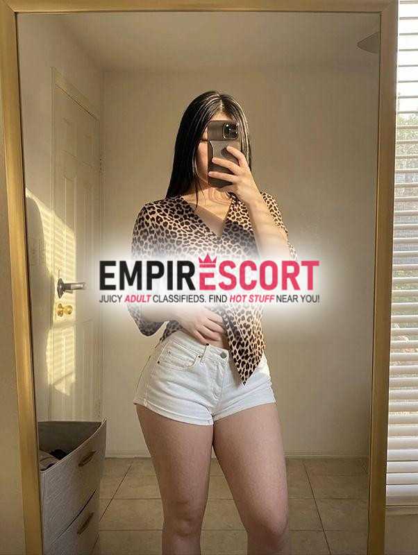 karol chinita 💖 chimbotana bonita para hacerte pasar el mejor momento de tu vida 💞 mucho sexo y placer que querrás repetir varias veces. 💋