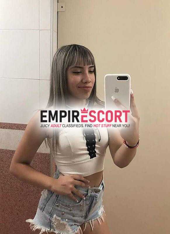 una bella chica sexual 😋si te encanta tener aventuras y sexo loco y salirte de rutina