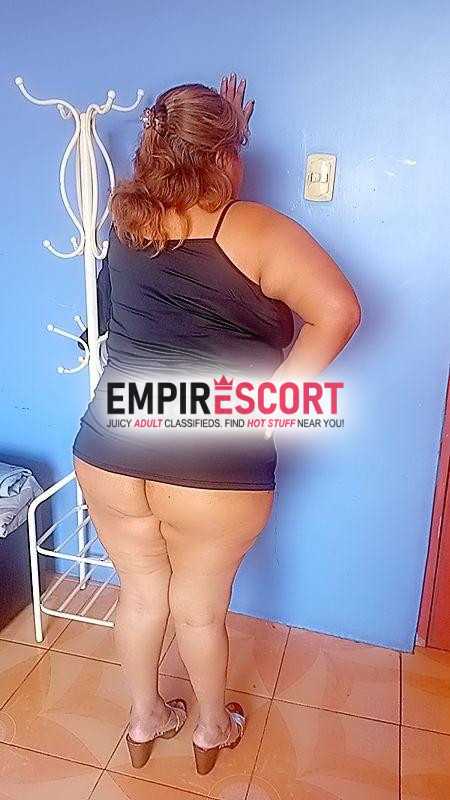 paola madura sexy fogosa complaciente de buenas tetas y trasero para ti bb