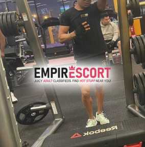 j0ven deportista arrech0 y complacient3