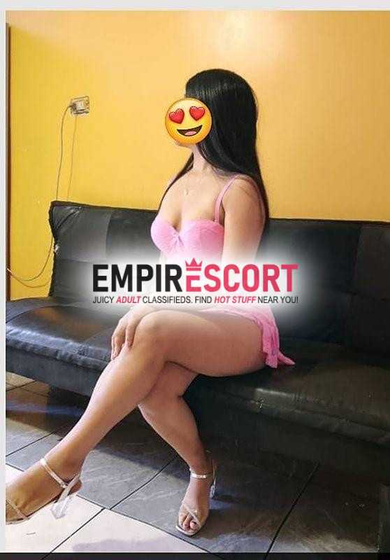muy complaciente y caliente de carita hermosa de cuerpo muy sensual adicta al sexo