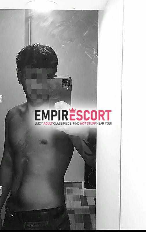 hola que tal soy piero💦 universitario versatil🍆🍑 lechero 💦super hot🔥 muy respetuoso sin apuros